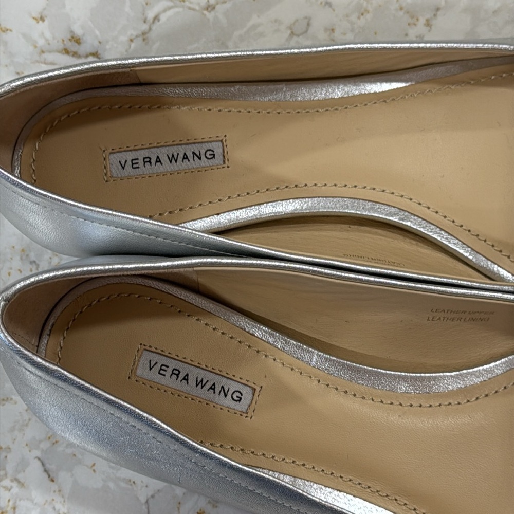Vera Wang Size 7.5 Ballet Falts never been worn. - Picture 3 of 7